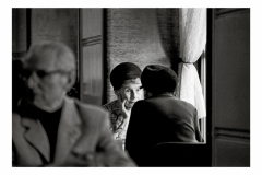 3005-Frau_in_Prag_1976